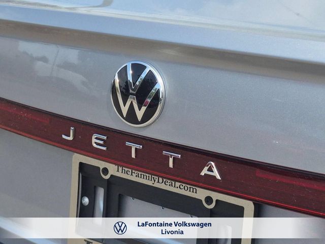 2026 Volkswagen Jetta SE - Photo 9