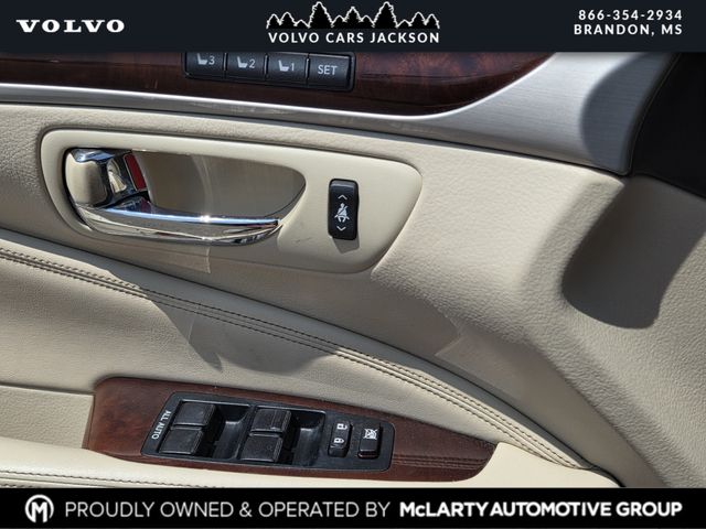 Used 2016 Lexus LS Sedan