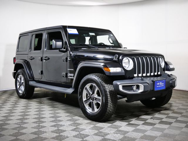 Black Clearcoat 2019 Jeep Wrangler Unlimited Sahara 4WD SUV / Crossover Four-Wheel Drive 8-Speed Automatic
