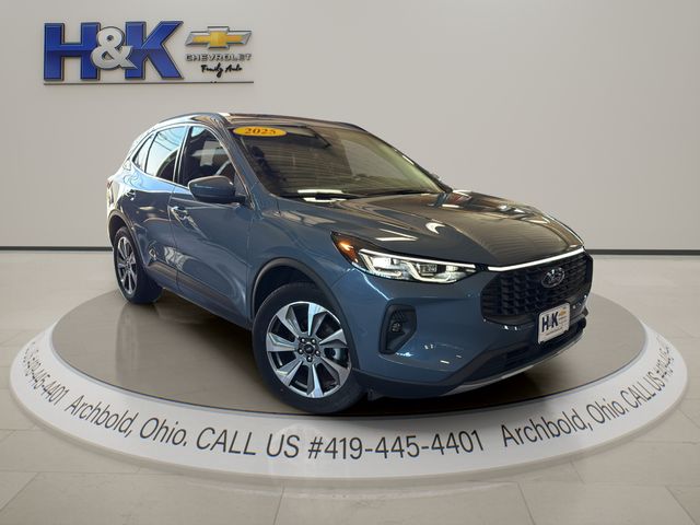 Vapor Blue Metallic 2025 Ford Escape Platinum AWD SUV / Crossover All-Wheel Drive 8-Speed Automatic