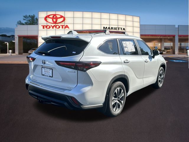 2024 Toyota Highlander Hybrid XLE 30