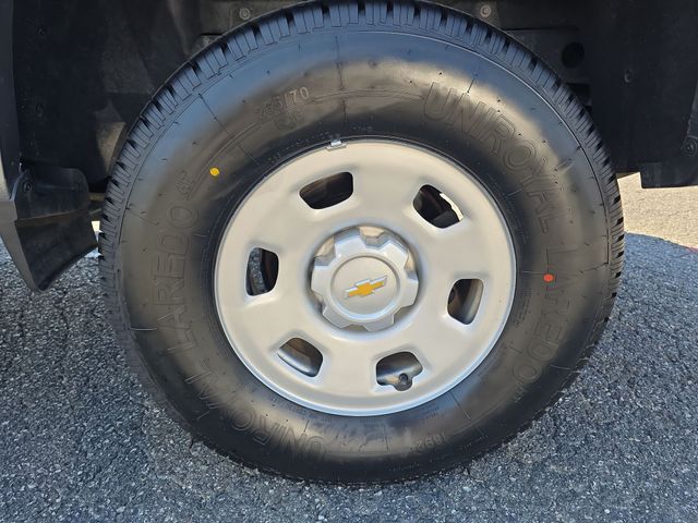 Used 2020 Gray Chevrolet Work Truck image 34