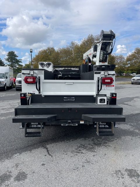 2025 Ford F-550 Super Duty 