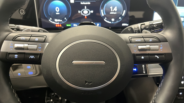 Used 2025 Ash Black Hyundai Limited image 16