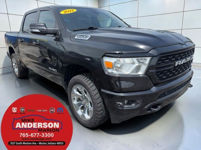 Diamond Black Crystal Pearlcoat 2022 RAM 1500 Pickup Truck Four-Wheel Drive 8-Speed Automatic