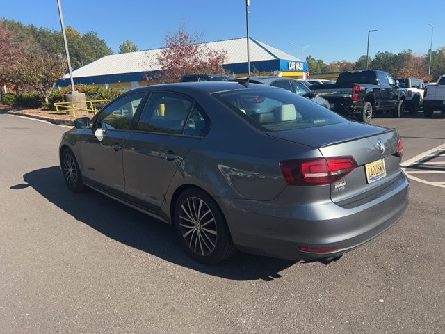 2016 Volkswagen Jetta 1.8T Sport 5