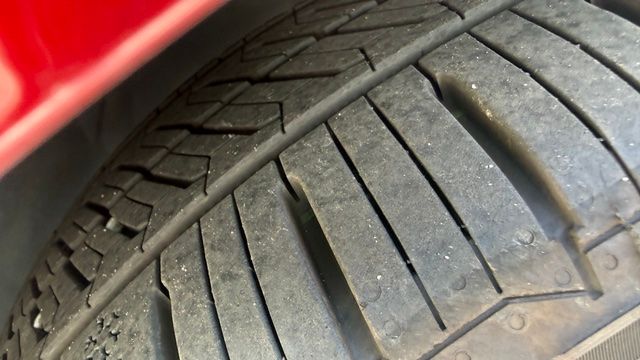 Used 2017 Red Ford Titanium image 5