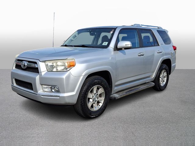 Classic Silver Metallic 2011 Toyota 4Runner SR5 4WD SUV / Crossover Four-Wheel Drive 5-Speed Automatic Overdrive