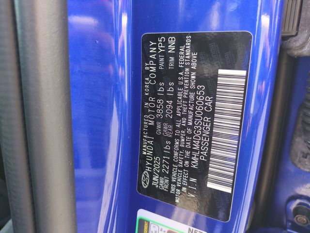 used 2025 Hyundai Elantra car, priced at $21,811
