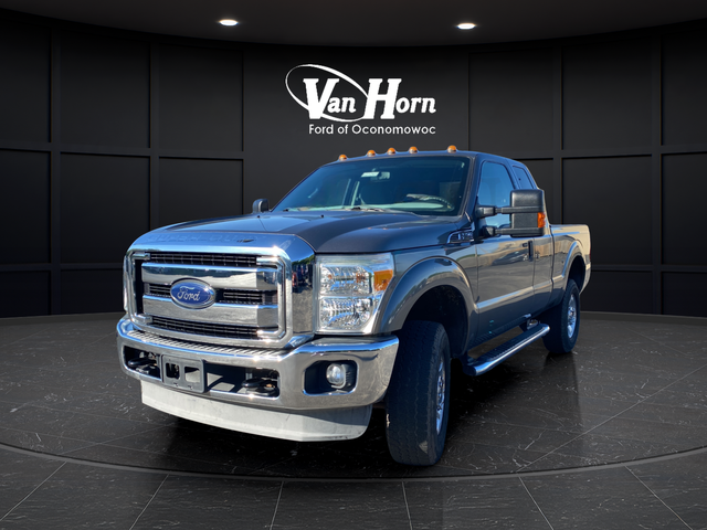 Used 2014 Sterling Gray Metallic Ford XLT image 3