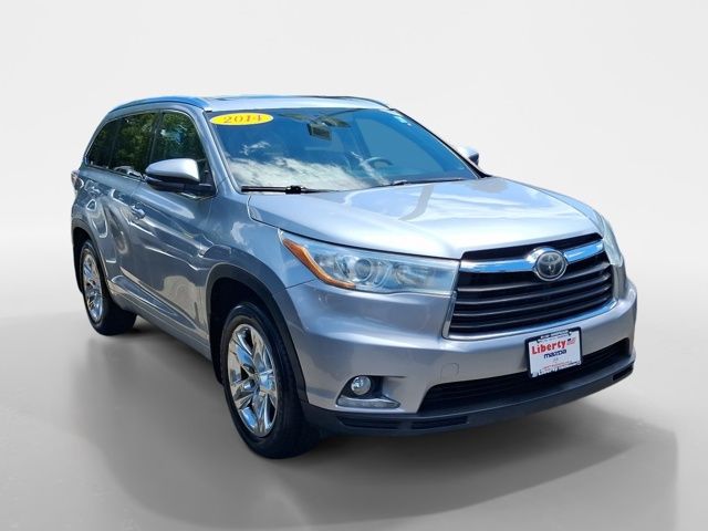 Silver Sky Metallic 2014 Toyota Highlander SUV / Crossover All-Wheel Drive 6-Speed Automatic Overdrive
