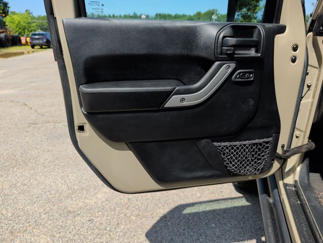 Used 2017 Jeep Wrangler SUV