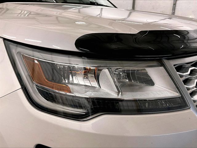 2017 Ford Explorer Platinum White at Bob Ruth Ford