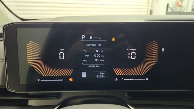 2025 Kia Carnival EX White at Shottenkirk Kia Fort Bend