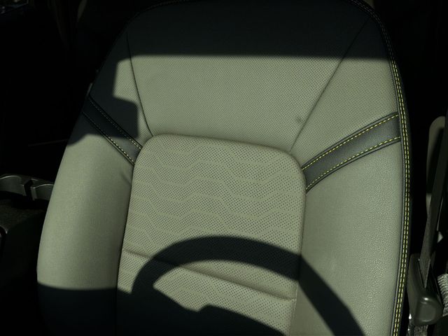 Used 2025 White Chevrolet ZR2 image 10