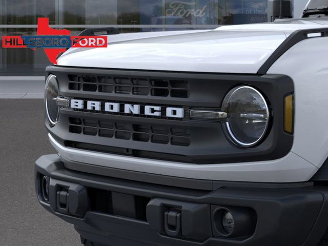 2024 Ford Bronco Black Diamond 19