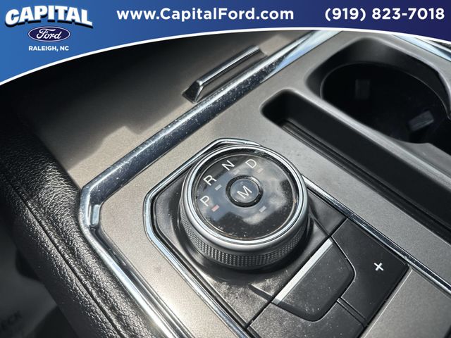 Used 2020 Black Ford XLT image 31