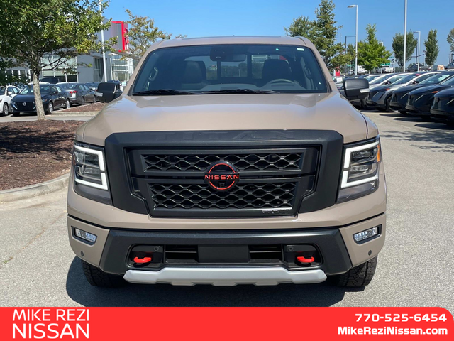 2024 Nissan Titan PRO-4X 6