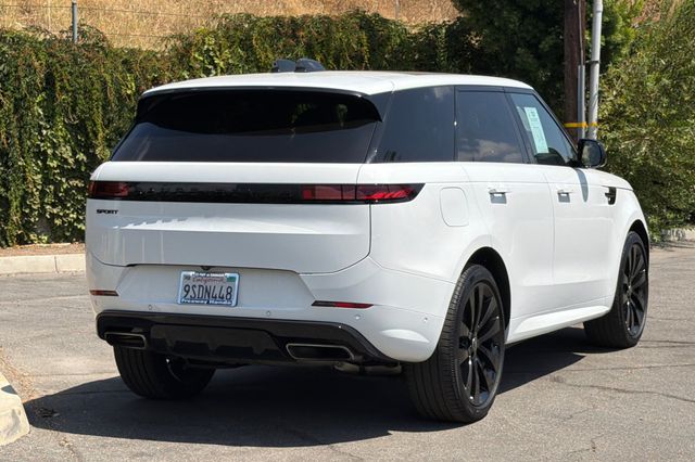 Used 2025 Land rover Range Rover Sport Plug-in Hybrid SUV