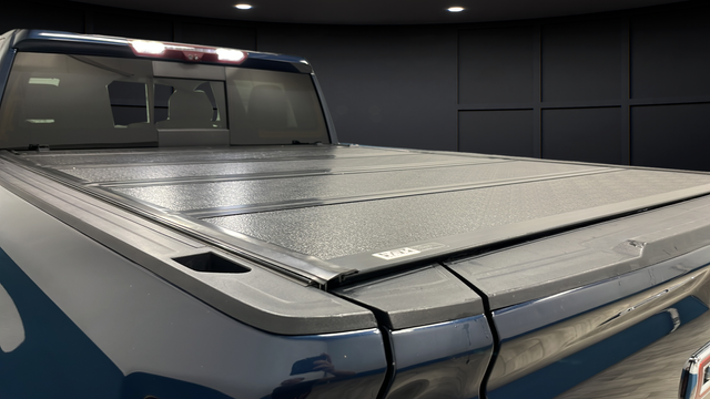 Used 2020 Blue GMC AT4 image 43