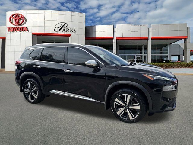 2023 Nissan Rogue SL