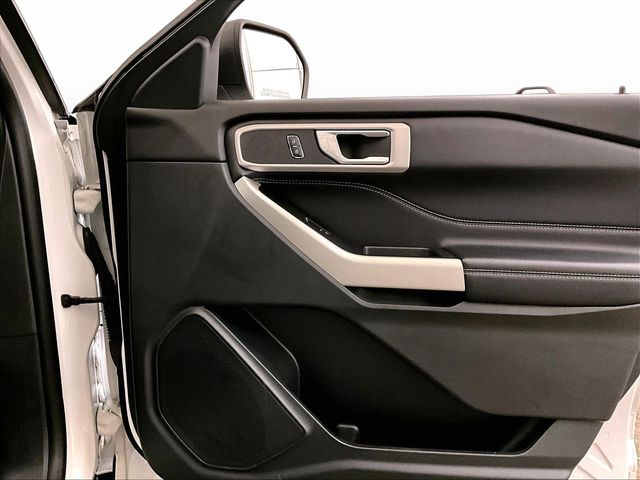 2021 Ford Explorer XLT White at Honda North