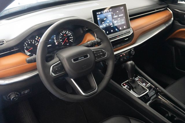 Used 2024 Jeep Compass SUV