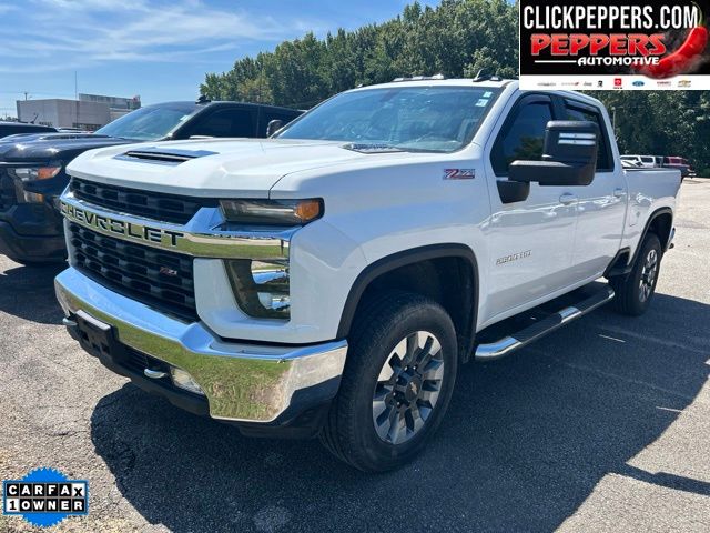 Summit White 2022 Chevrolet Silverado 2500HD Pickup Truck Four-Wheel Drive Automatic