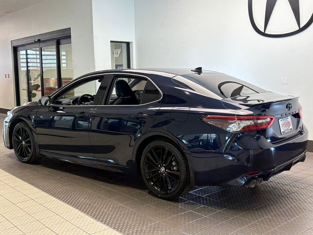 Used 2022  Toyota XSE image 4