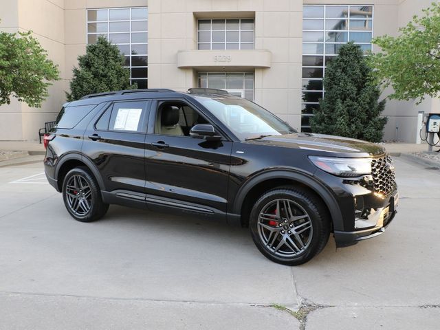 2025 Ford Explorer ST-LINE 4WD (PL535)'s photo