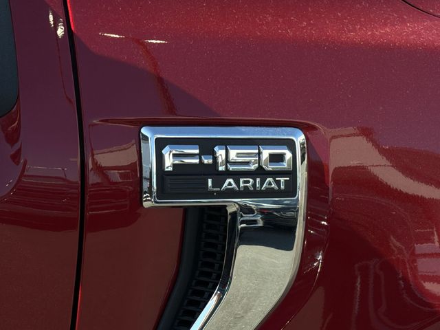 Used 2022 Red Ford Lariat image 37