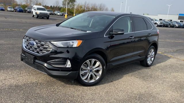 2022 Ford Edge Titanium 4