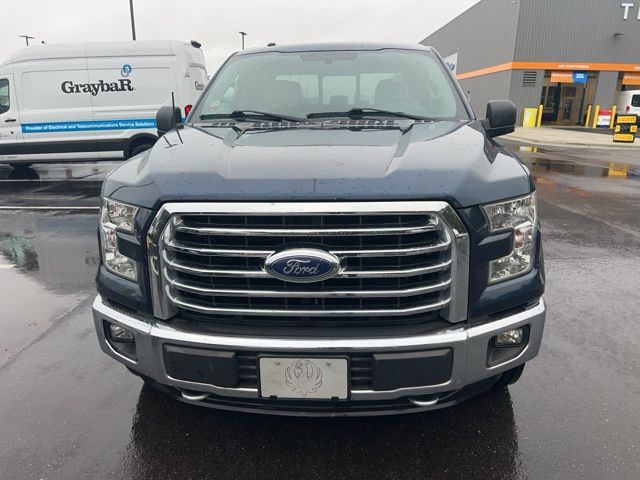 2015 Ford F-150 XLT 2