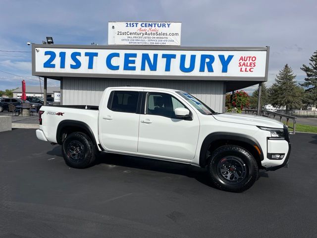 Glacier White 2026 Nissan Frontier Pickup Truck Four-Wheel Drive 9-Speed Automatic Overdrive