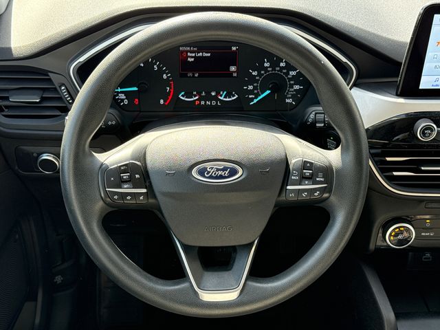Used 2022 White Ford SE image 15
