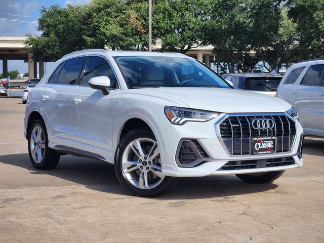 Glacier White 2024 Audi Q3 SUV / Crossover All-Wheel Drive 8-Speed Automatic