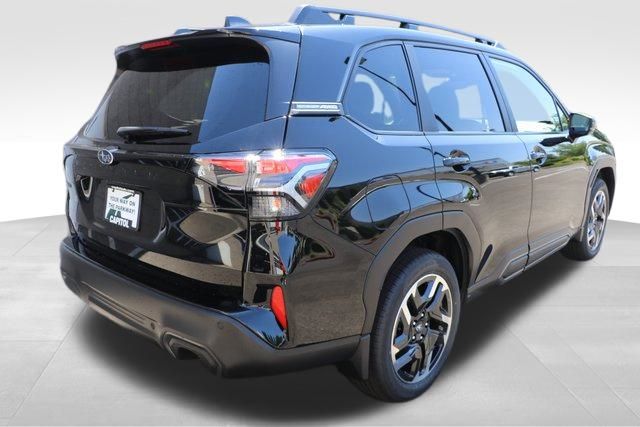 2025 Subaru Forester Limited 17