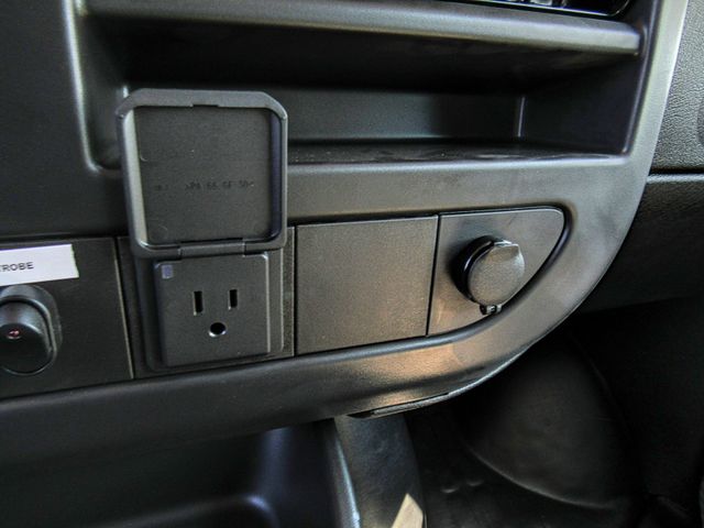 2025 Chevrolet Express 3500 Work Van:44369