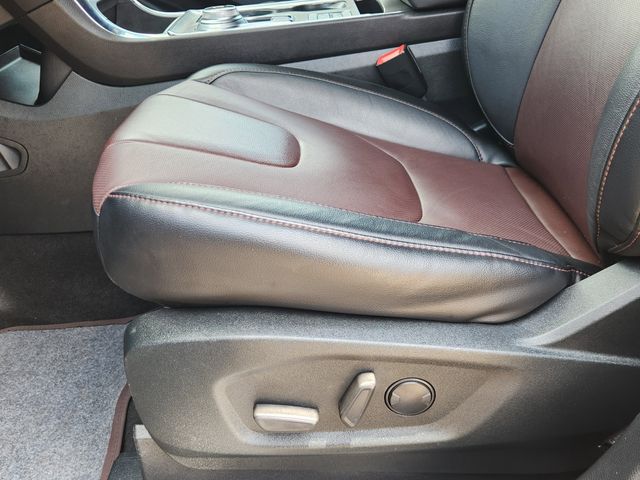 2022 Ford Edge Titanium Black at Cook Ford