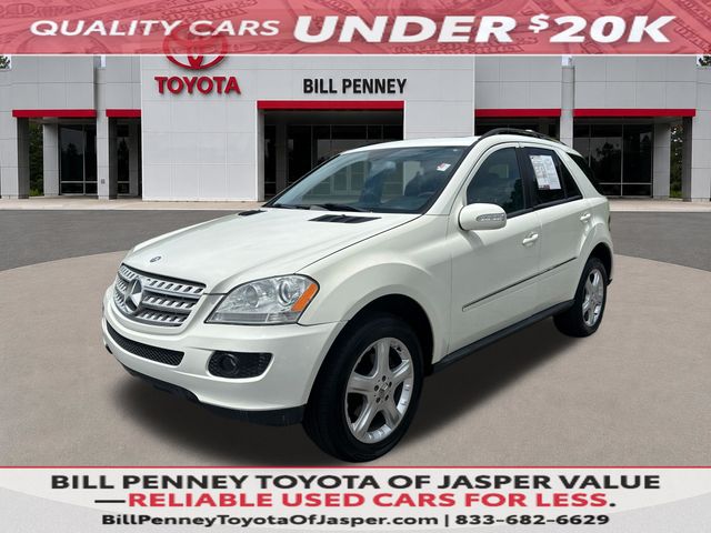 Arctic White 2010 Mercedes-Benz M-Class SUV / Crossover Rear-Wheel Drive 7-Speed Automatic