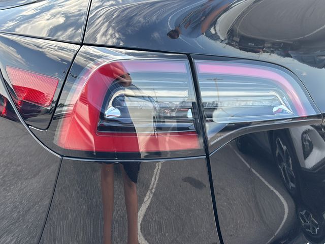 Used 2024 Tesla Model Y SUV