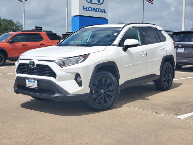 Super White 2020 Toyota RAV4 XLE Premium FWD SUV / Crossover Front-Wheel Drive 8-Speed Automatic