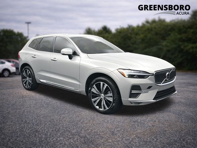 Silver 2022 Volvo XC60 SUV / Crossover Front-Wheel Drive Automatic