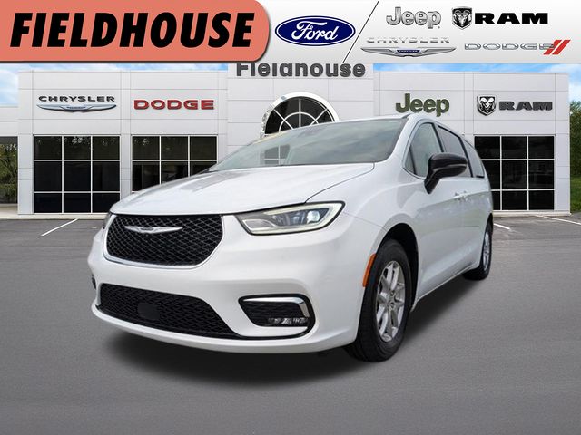 Bright White Clearcoat 2024 Chrysler Pacifica Minivan Front-Wheel Drive 9-Speed Automatic