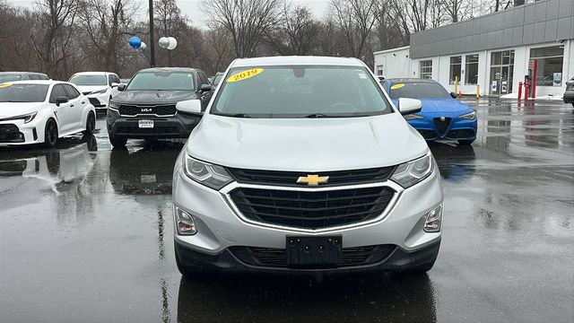 Used 2019 Chevrolet Equinox LT with VIN 2GNAXKEV6K6285899 for sale in Brookfield, CT