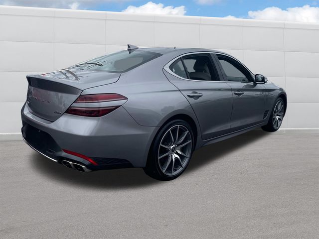 2023 Genesis G70 2.0T 8