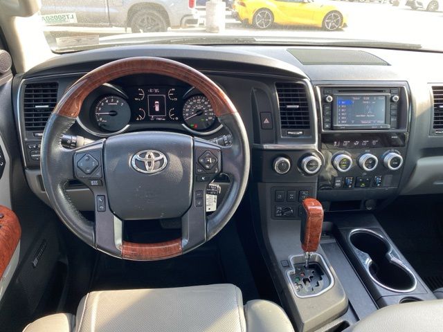 2019 Toyota Sequoia Platinum photo