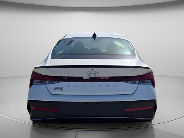 2026 Hyundai Elantra - $23,340