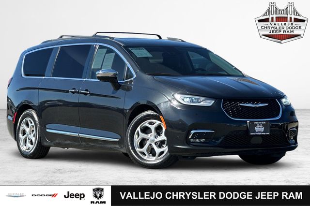 2023 Chrysler Pacifica Limited FWD