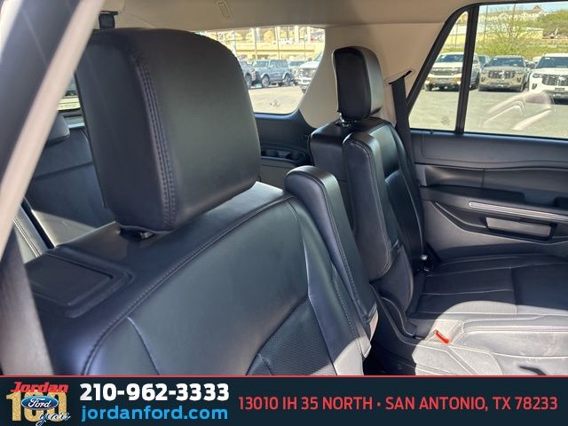 Used Car 2024 Ford Expedition  Xlt For Sale Under $40,000 In San Antonio, Texas